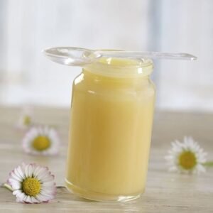 La Gelée royale  غذاء ملكات النحل