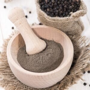Poivre noir en poudre  فلفل أسود